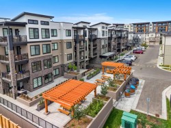 2413-2117 81 Street SW Calgary, AB T3H 6H5