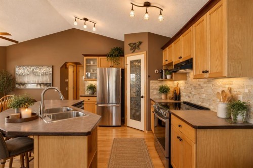 82 Bridleridge Road Sw, Calgary, AB 