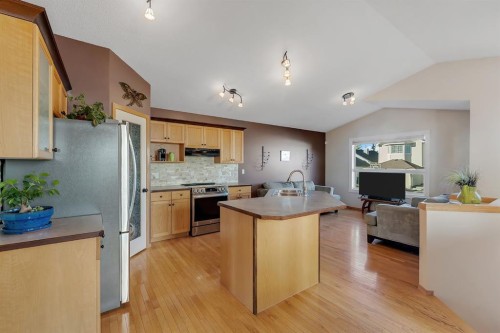 82 Bridleridge Road Sw, Calgary, AB 