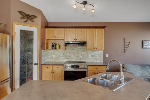 82 Bridleridge Road Sw, Calgary, AB 