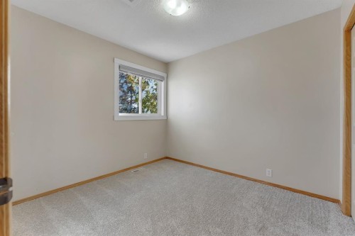 82 Bridleridge Road Sw, Calgary, AB 