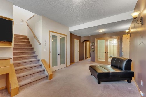 82 Bridleridge Road Sw, Calgary, AB 