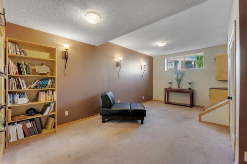 82 Bridleridge Road Sw, Calgary, AB 