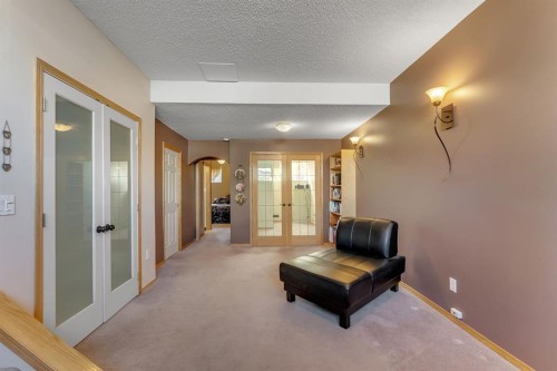 82 Bridleridge Road Sw, Calgary, AB 