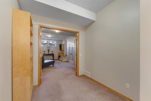 82 Bridleridge Road Sw, Calgary, AB 