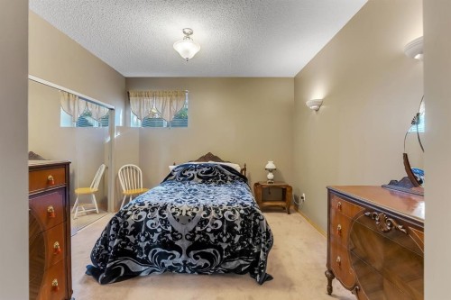82 Bridleridge Road Sw, Calgary, AB 