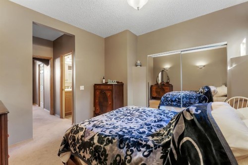 82 Bridleridge Road Sw, Calgary, AB 
