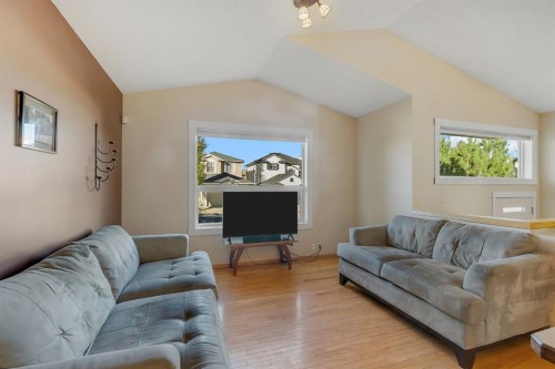 82 Bridleridge Road Sw, Calgary, AB 