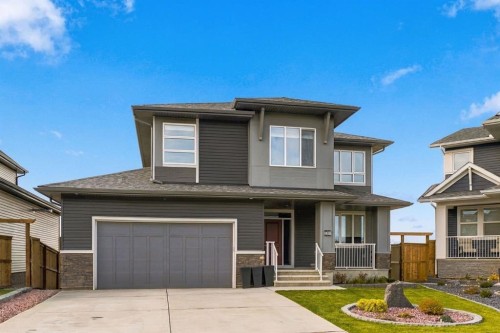10 Heritage Close, Cochrane, AB 