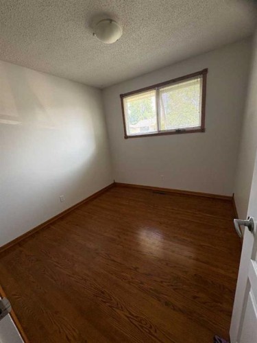1623 Rouleau Crescent Se, Calgary, AB 