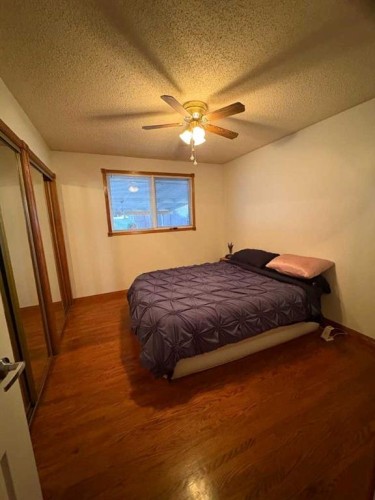 1623 Rouleau Crescent Se, Calgary, AB 