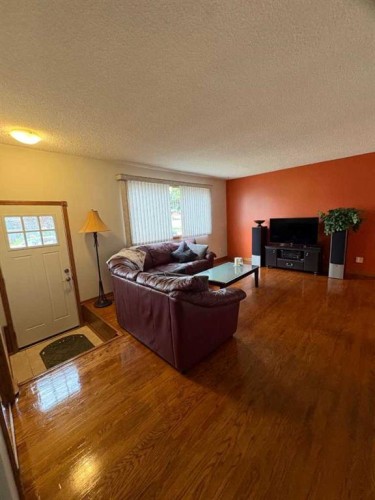 1623 Rouleau Crescent Se, Calgary, AB 