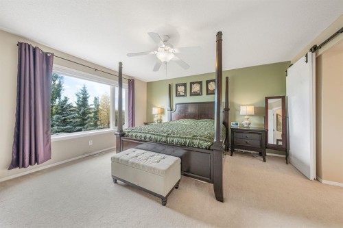 240 Everglade Circle Sw, Calgary, AB 