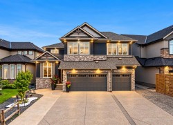 291 Legacy Mount SE Calgary, AB T2X 2G7