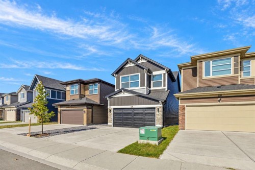 314 Corner Meadows Way Ne, Calgary, AB 