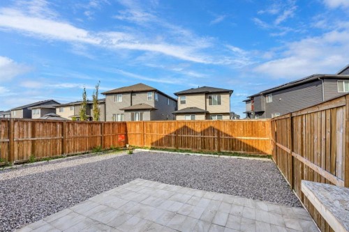 314 Corner Meadows Way Ne, Calgary, AB 