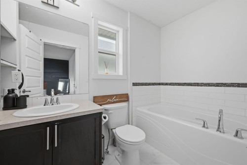1843 Reunion Boulevard Nw, Airdrie, AB 