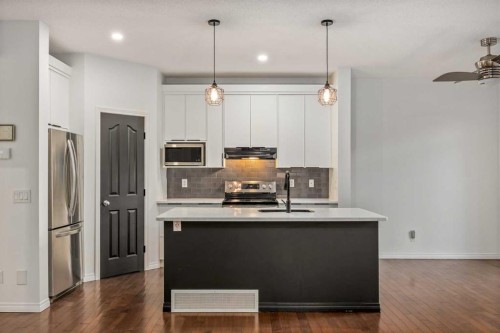 5 Copperpond Link Se, Calgary, AB 