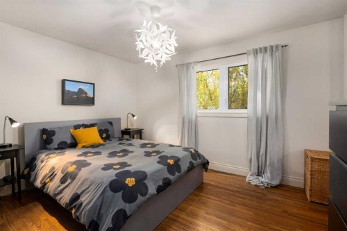 4207 5 Avenue Sw, Calgary, AB 