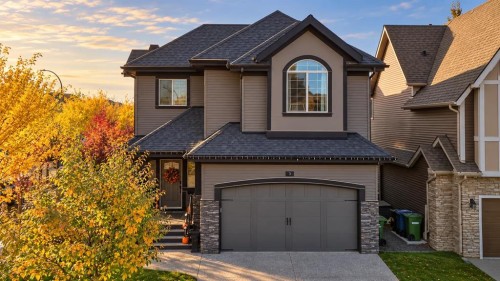 3 Cooperstown Row SW Airdrie, AB T4B 3T5