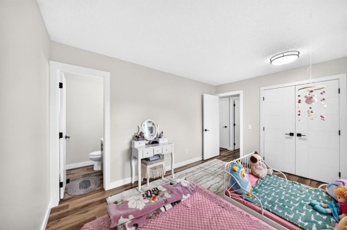 135 Whiteview Close Ne, Calgary, AB 
