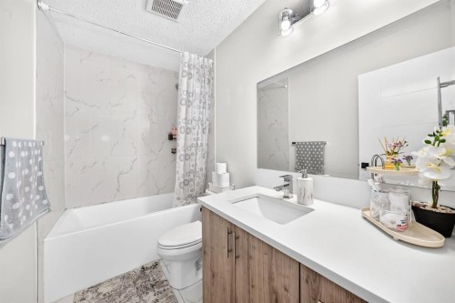 135 Whiteview Close Ne, Calgary, AB 