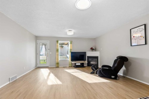 34 Applestone Park Se, Calgary, AB 