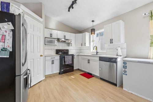 34 Applestone Park Se, Calgary, AB 