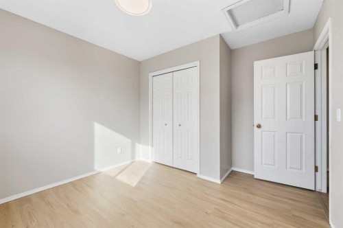 34 Applestone Park Se, Calgary, AB 