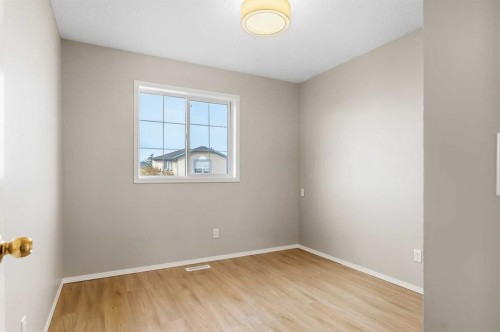 34 Applestone Park Se, Calgary, AB 