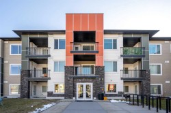 303-4 Sage Hill Terrace NW Calgary, AB T3R 0W4