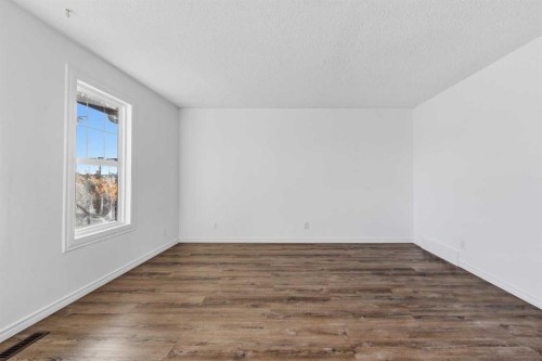 120 Whitefield Drive Ne, Calgary, AB 