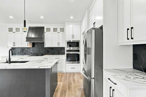 67 Lakes Estates Circle, Strathmore, AB 