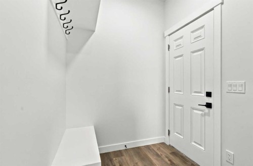 67 Lakes Estates Circle, Strathmore, AB 