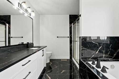 67 Lakes Estates Circle, Strathmore, AB 