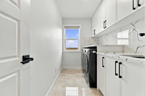 67 Lakes Estates Circle, Strathmore, AB 