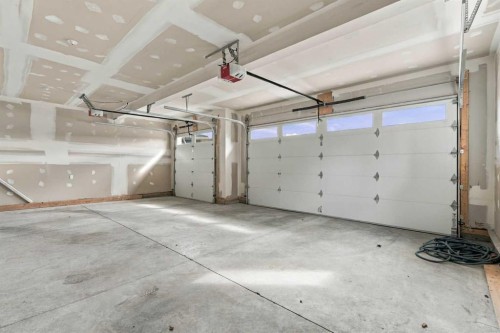 67 Lakes Estates Circle, Strathmore, AB 