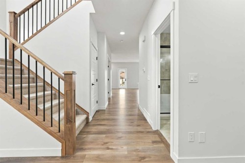 67 Lakes Estates Circle, Strathmore, AB 