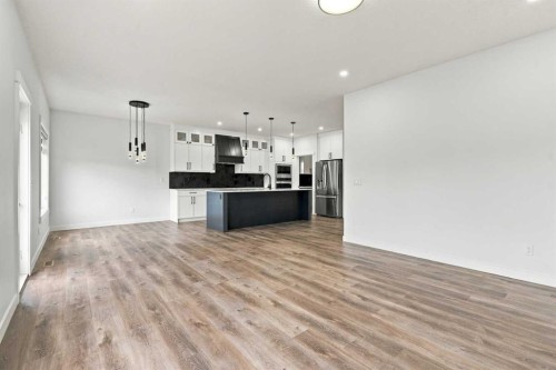 67 Lakes Estates Circle, Strathmore, AB 