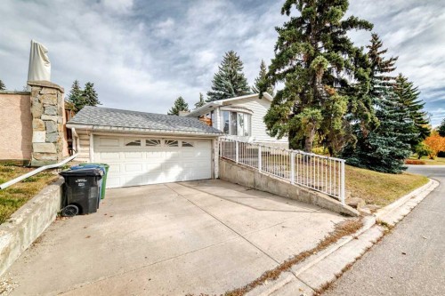 6803 Dalmeny Gate Nw, Calgary, AB 