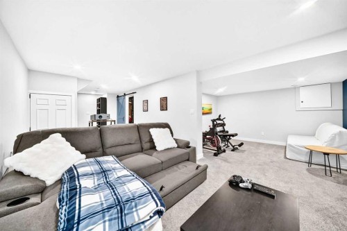 52 Cedargrove Road Sw, Calgary, AB 