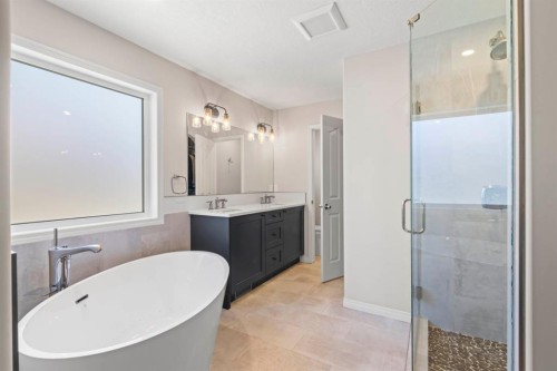 1621 Strathcona Drive Sw, Calgary, AB 