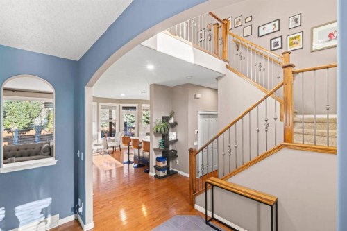 1621 Strathcona Drive Sw, Calgary, AB 