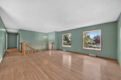 637 Willowburn Crescent Se, Calgary, AB 