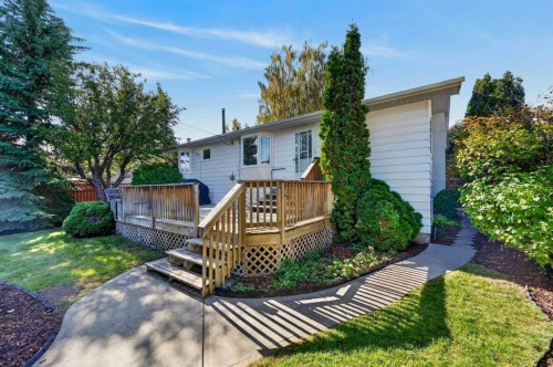 637 Willowburn Crescent Se, Calgary, AB 