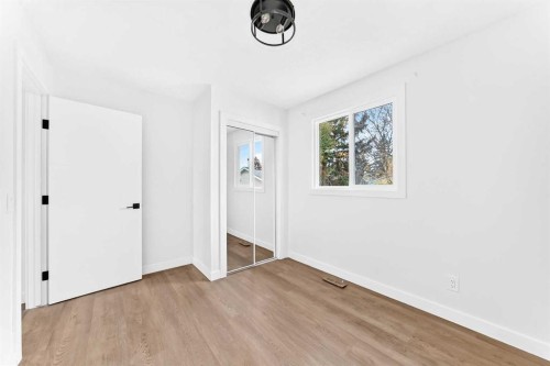 856 Rundlecairn Way Ne, Calgary, AB 