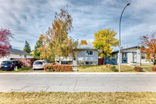 856 Rundlecairn Way Ne, Calgary, AB 