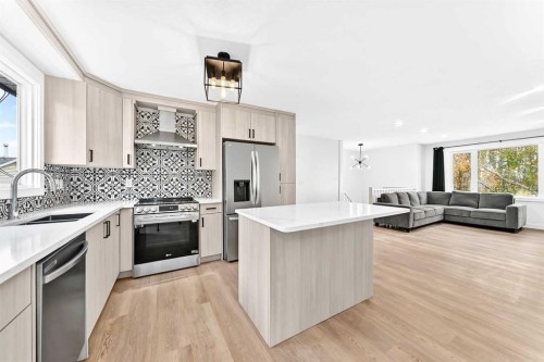 856 Rundlecairn Way Ne, Calgary, AB 