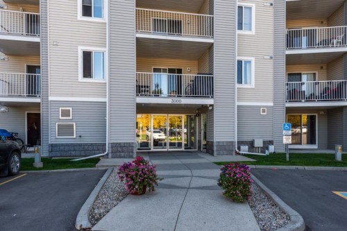 3415-1620 70 Street SE Calgary, AB T2A 7Z2