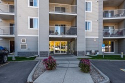 3415-1620 70 Street SE Calgary, AB T2A 7Z2